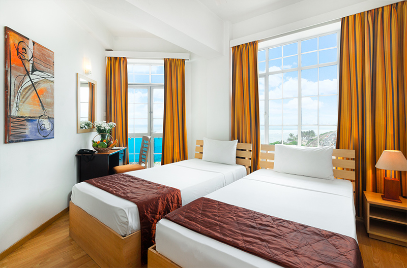 Standard Twin Bed Room